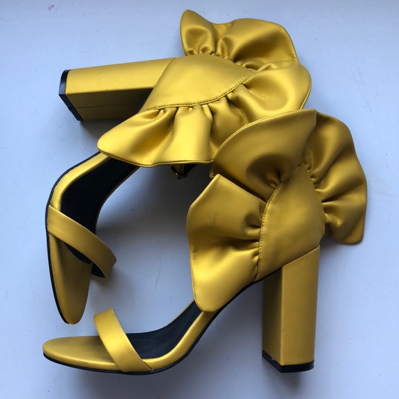 Jeffrey Campbell Shoes - SOLD- NEW Jeffrey Campbell x Free People heels